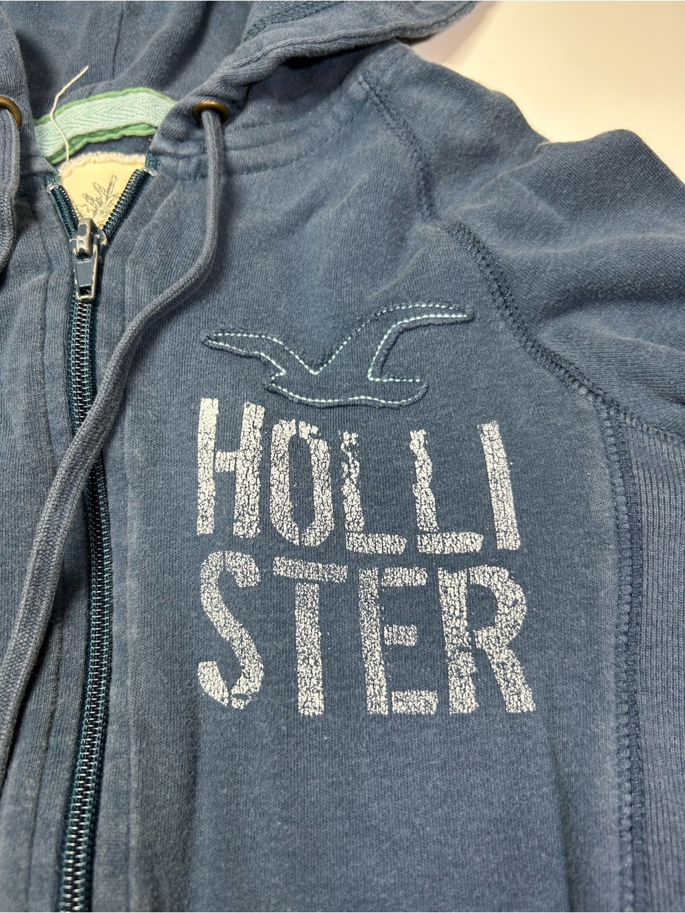 Hollister Women's XS Washed Distressed Navy Blue Full-Zip Hoodie Y2K 100% Cotton - Picture 2 of 12